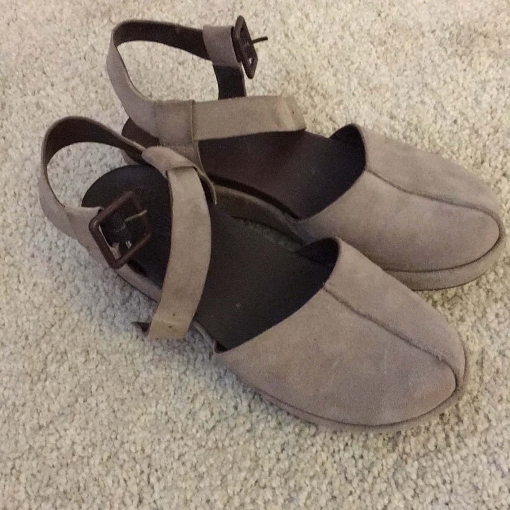 Kork-Ease platforms